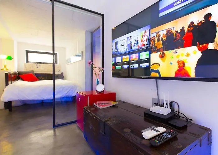 Ihouse Chinchin Otel