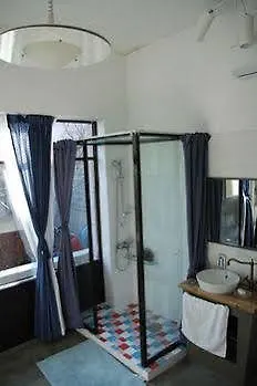 Ihouse Chinchin Otel Seul